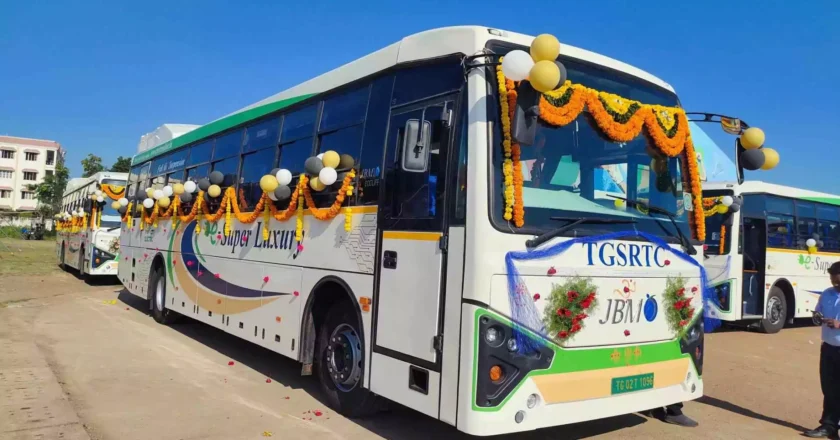 Suryapet | రోడ్లపైకి కొత్తగా మరో 45 ఎలక్ట్రిక్ బస్సులు